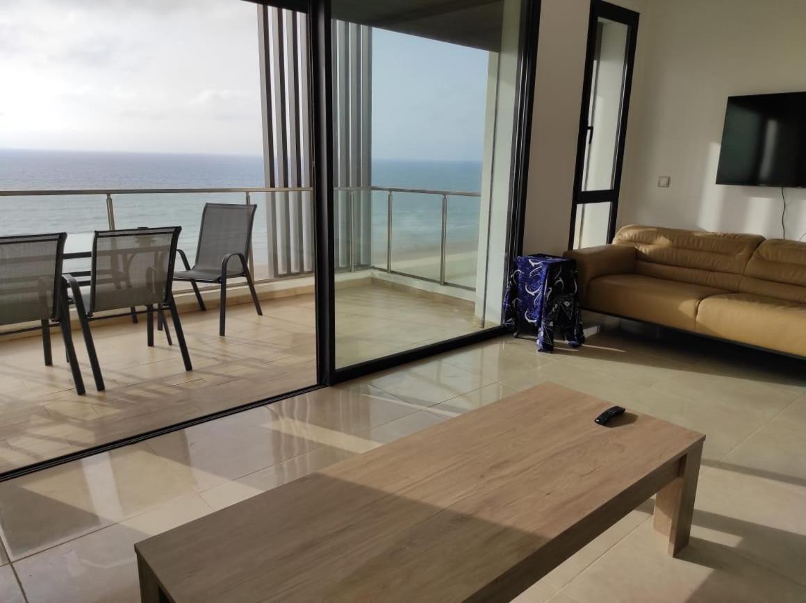 Bel Appartement A Plage Des Nation Salé Bagian luar foto