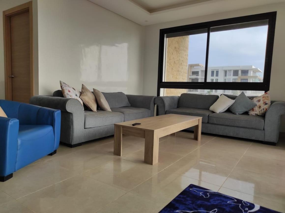 Bel Appartement A Plage Des Nation Salé Bagian luar foto